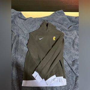 Kyrie X Nike hoodie